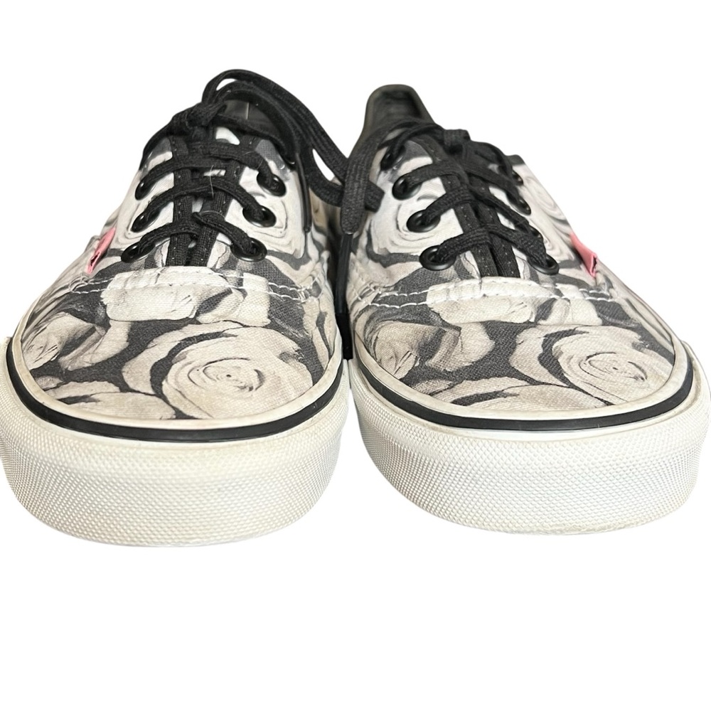 VANS Authentic Digi Roses Lace-Up Shoes. Size 6.5 - Picture 10 of 13